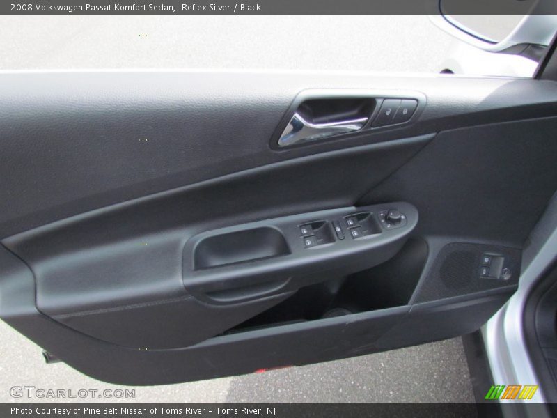 Reflex Silver / Black 2008 Volkswagen Passat Komfort Sedan