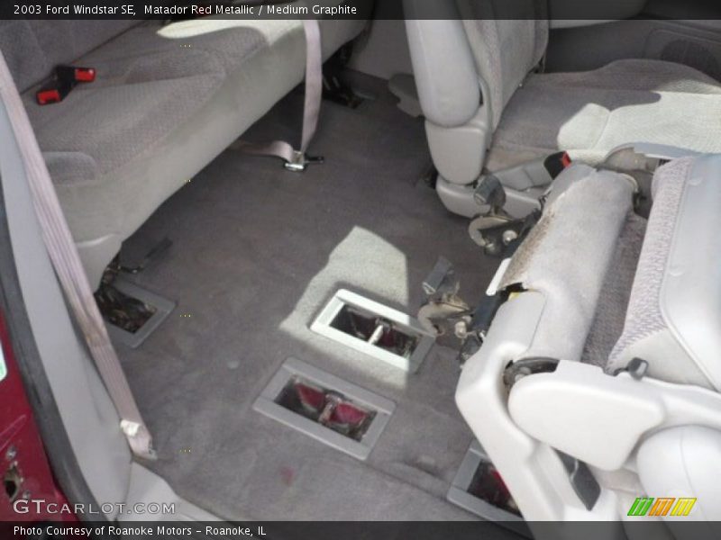 Matador Red Metallic / Medium Graphite 2003 Ford Windstar SE
