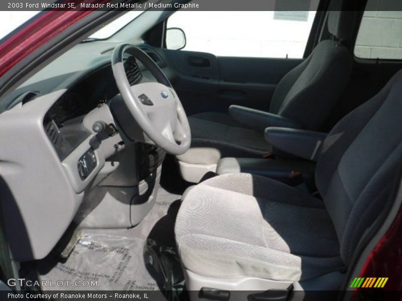 Matador Red Metallic / Medium Graphite 2003 Ford Windstar SE