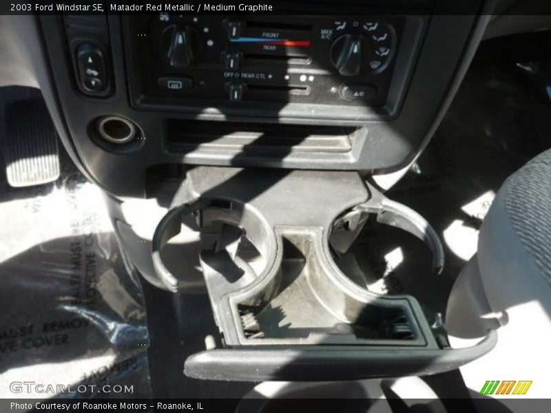 Matador Red Metallic / Medium Graphite 2003 Ford Windstar SE