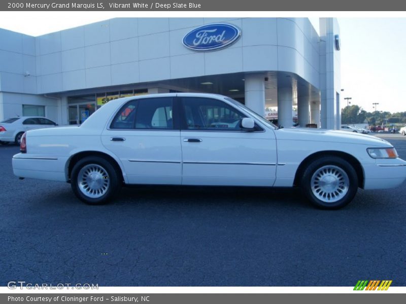 Vibrant White / Deep Slate Blue 2000 Mercury Grand Marquis LS