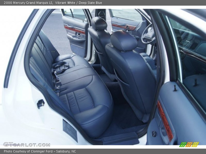 Vibrant White / Deep Slate Blue 2000 Mercury Grand Marquis LS