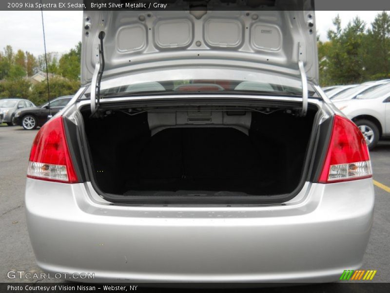 Bright Silver Metallic / Gray 2009 Kia Spectra EX Sedan