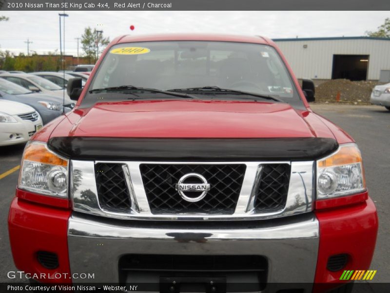 Red Alert / Charcoal 2010 Nissan Titan SE King Cab 4x4