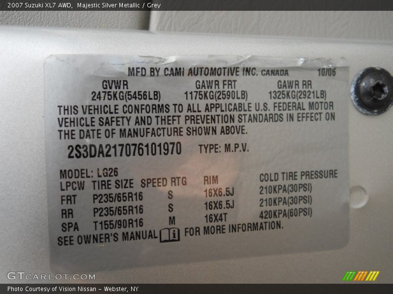 Majestic Silver Metallic / Grey 2007 Suzuki XL7 AWD