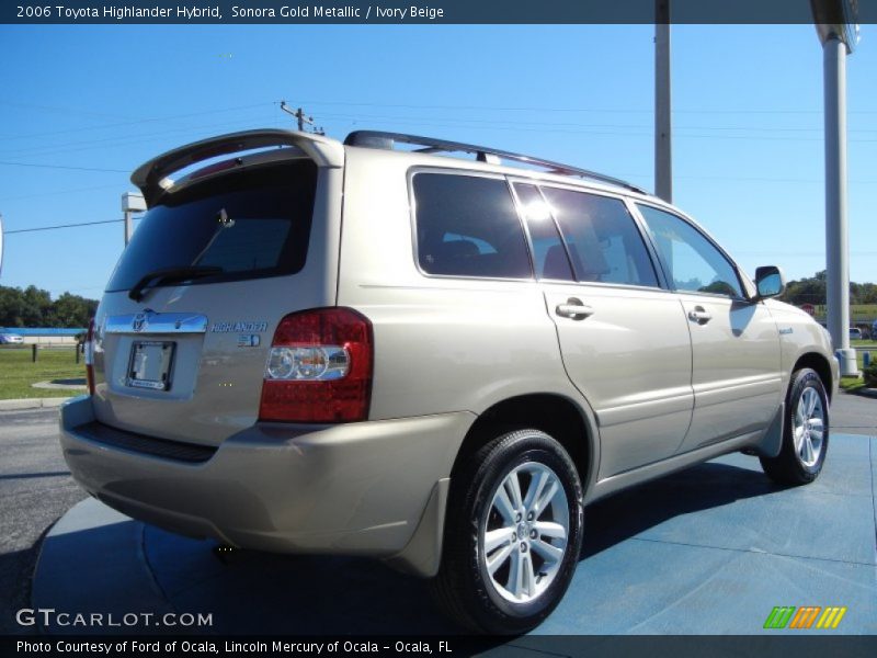 Sonora Gold Metallic / Ivory Beige 2006 Toyota Highlander Hybrid