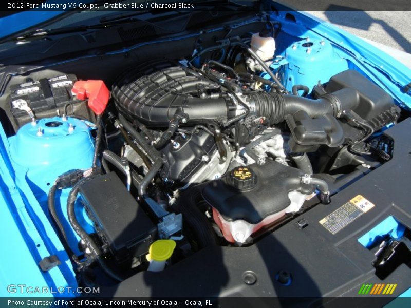 Grabber Blue / Charcoal Black 2012 Ford Mustang V6 Coupe