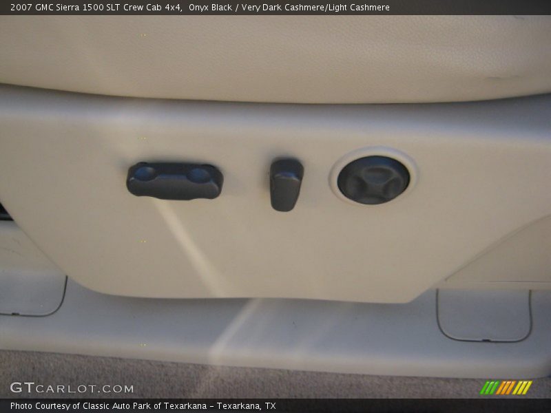 Onyx Black / Very Dark Cashmere/Light Cashmere 2007 GMC Sierra 1500 SLT Crew Cab 4x4