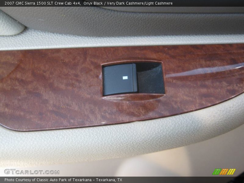 Onyx Black / Very Dark Cashmere/Light Cashmere 2007 GMC Sierra 1500 SLT Crew Cab 4x4