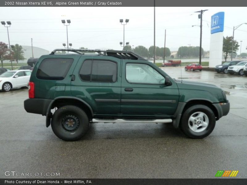 Alpine Green Metallic / Gray Celadon 2002 Nissan Xterra XE V6