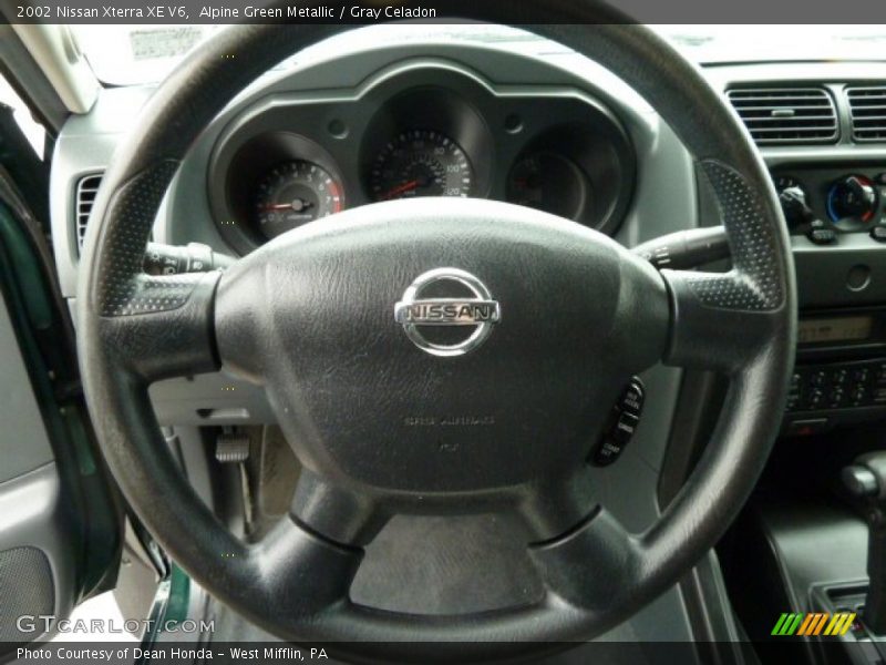Alpine Green Metallic / Gray Celadon 2002 Nissan Xterra XE V6
