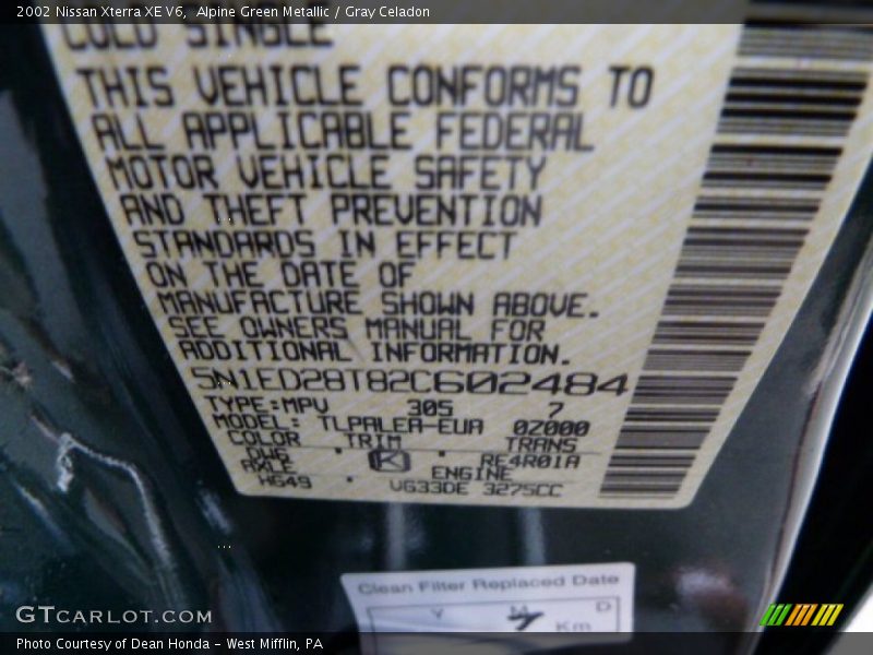 Alpine Green Metallic / Gray Celadon 2002 Nissan Xterra XE V6