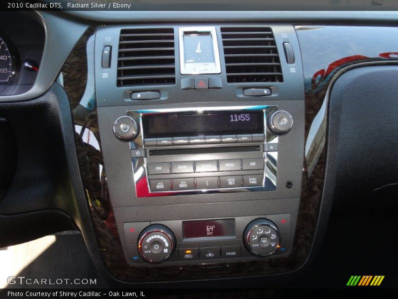 Radiant Silver / Ebony 2010 Cadillac DTS