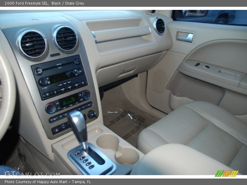 Black / Shale Grey 2006 Ford Freestyle SEL
