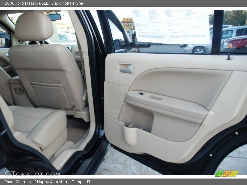 Black / Shale Grey 2006 Ford Freestyle SEL