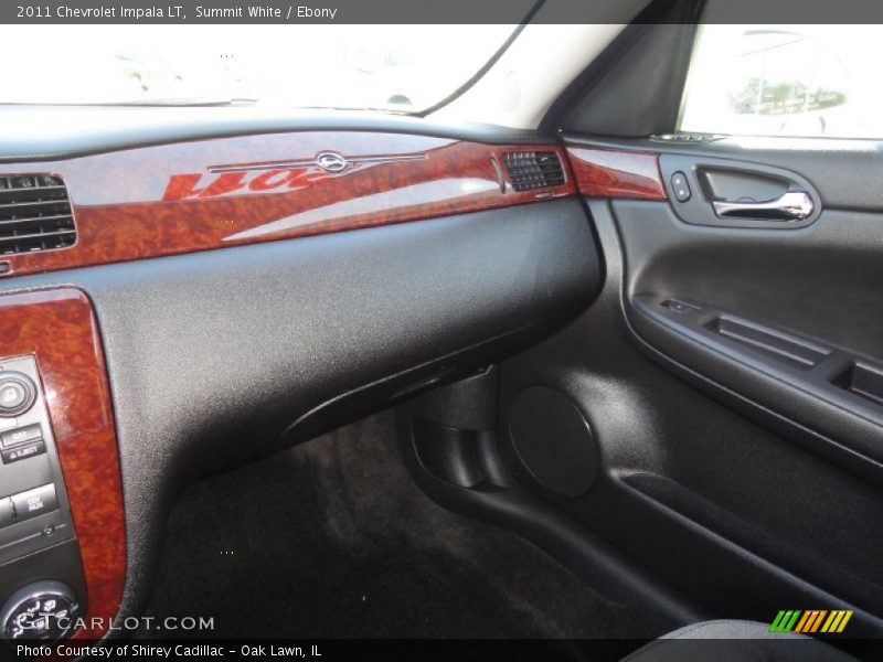 Summit White / Ebony 2011 Chevrolet Impala LT