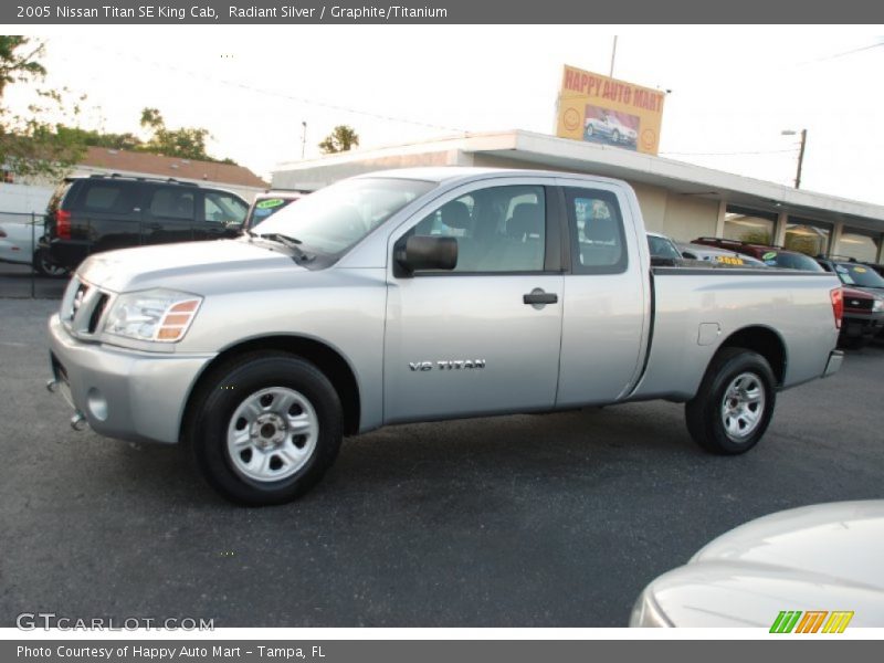 Radiant Silver / Graphite/Titanium 2005 Nissan Titan SE King Cab