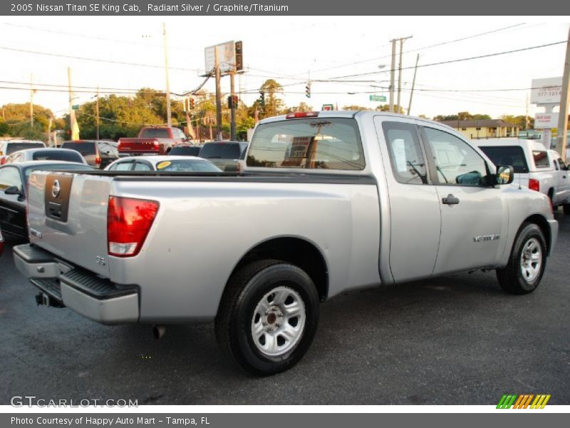 Radiant Silver / Graphite/Titanium 2005 Nissan Titan SE King Cab