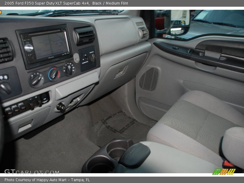 Black / Medium Flint 2005 Ford F350 Super Duty XLT SuperCab 4x4