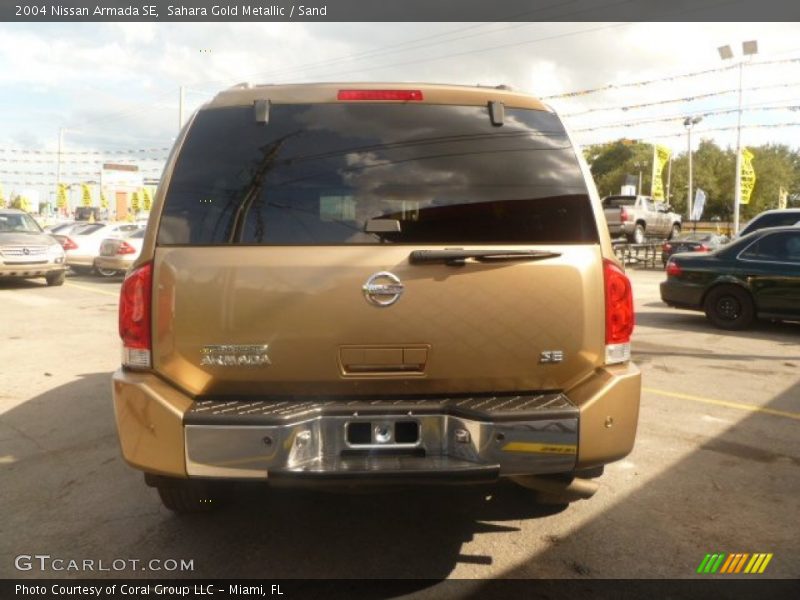 Sahara Gold Metallic / Sand 2004 Nissan Armada SE