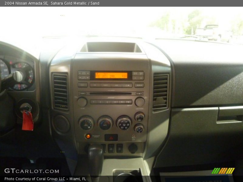 Sahara Gold Metallic / Sand 2004 Nissan Armada SE