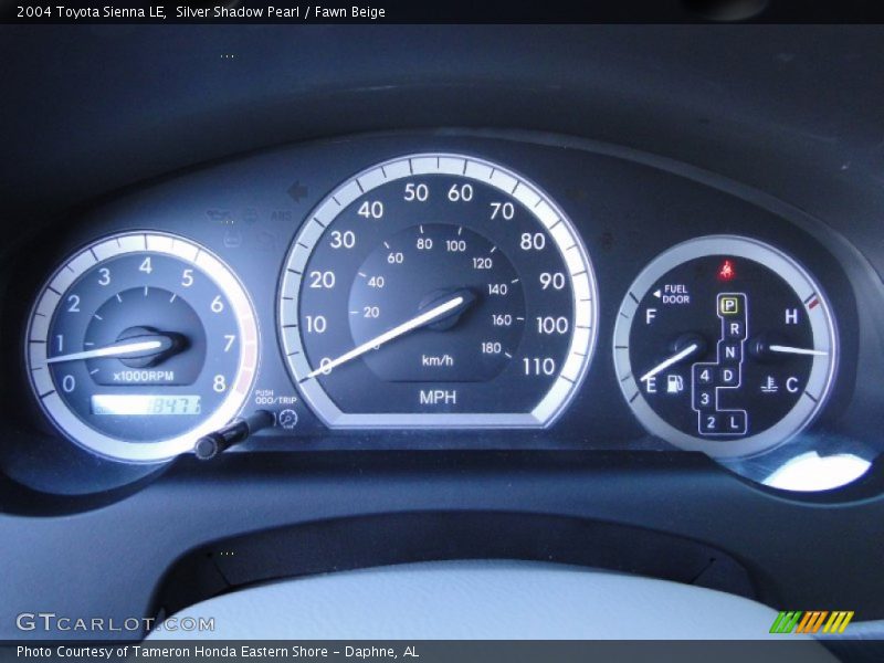Silver Shadow Pearl / Fawn Beige 2004 Toyota Sienna LE