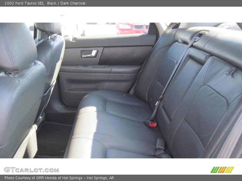 Black / Dark Charcoal 2002 Ford Taurus SES