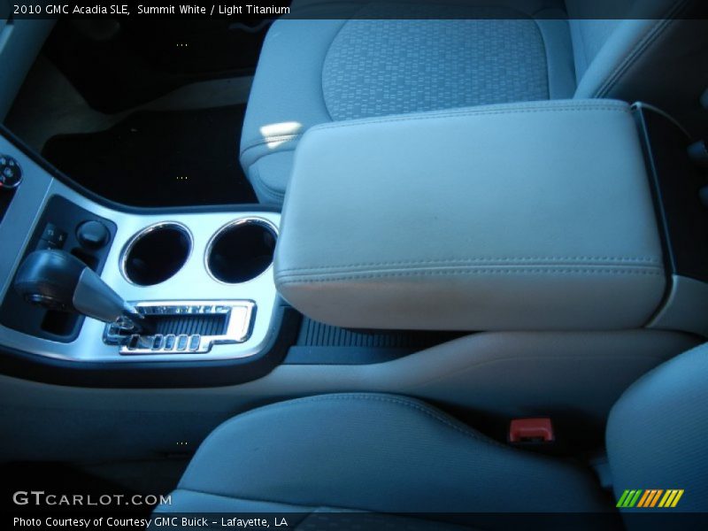 Summit White / Light Titanium 2010 GMC Acadia SLE