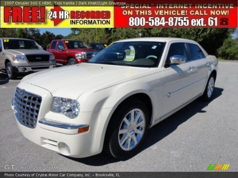 Cool Vanilla / Dark Khaki/Light Graystone 2007 Chrysler 300 C HEMI