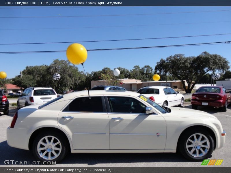 Cool Vanilla / Dark Khaki/Light Graystone 2007 Chrysler 300 C HEMI