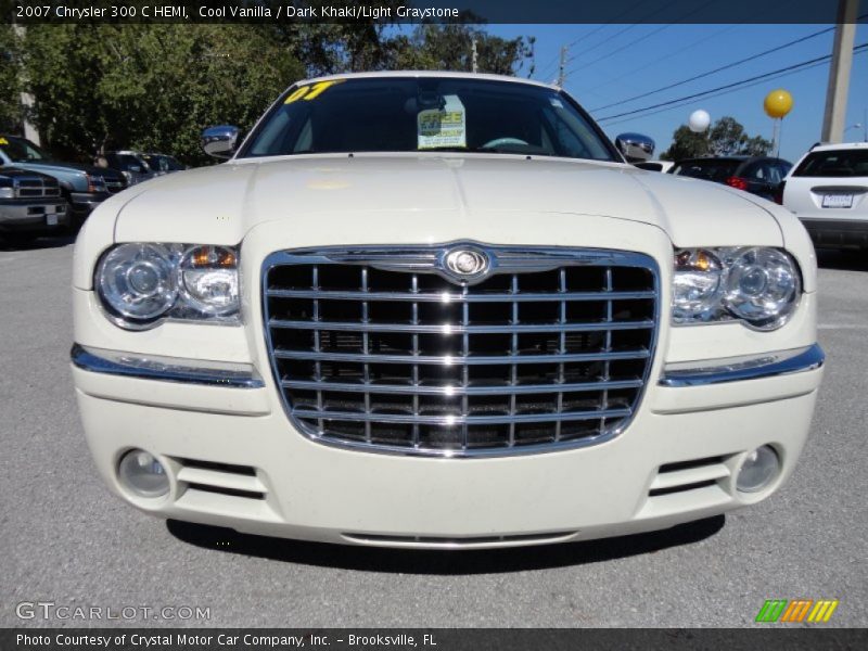 Cool Vanilla / Dark Khaki/Light Graystone 2007 Chrysler 300 C HEMI