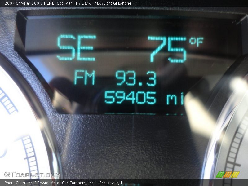 Cool Vanilla / Dark Khaki/Light Graystone 2007 Chrysler 300 C HEMI