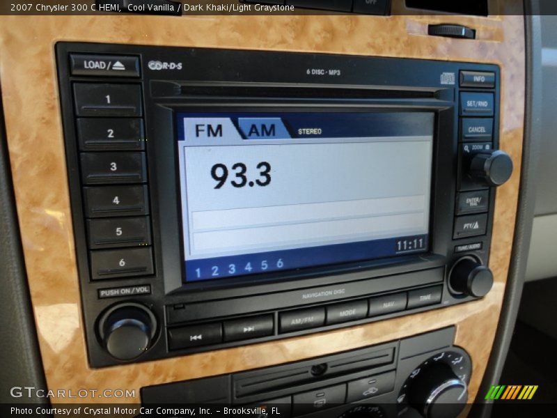 Cool Vanilla / Dark Khaki/Light Graystone 2007 Chrysler 300 C HEMI
