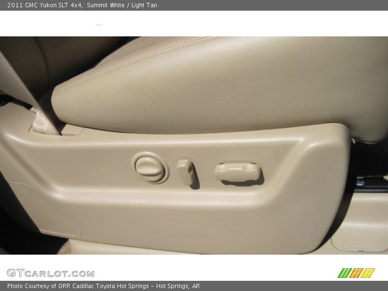 Summit White / Light Tan 2011 GMC Yukon SLT 4x4
