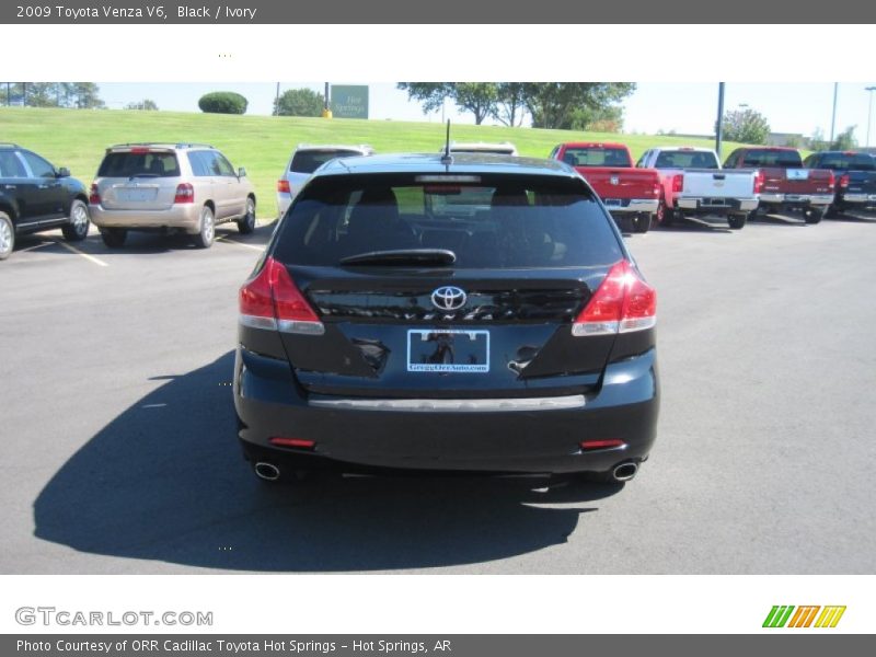 Black / Ivory 2009 Toyota Venza V6