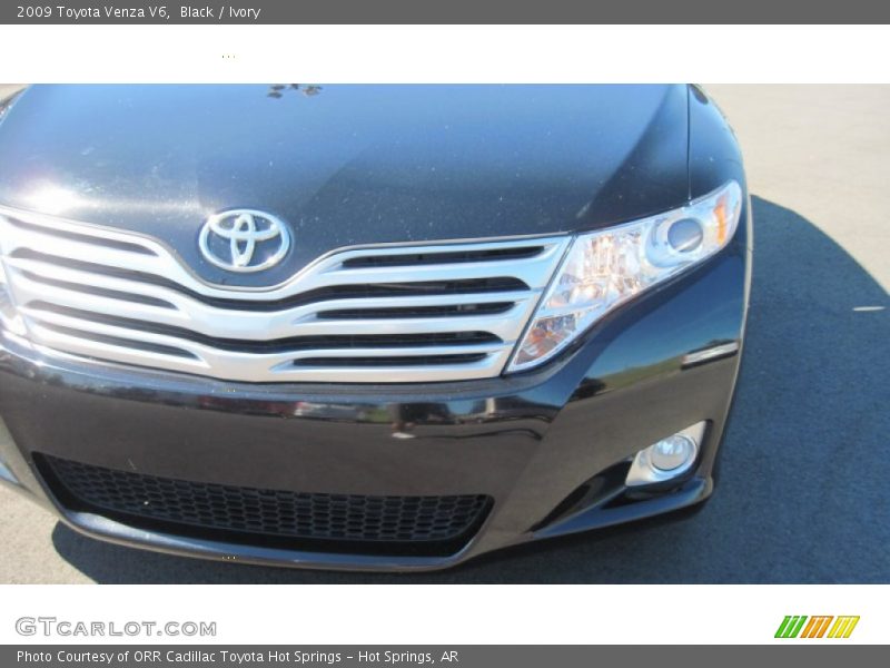 Black / Ivory 2009 Toyota Venza V6