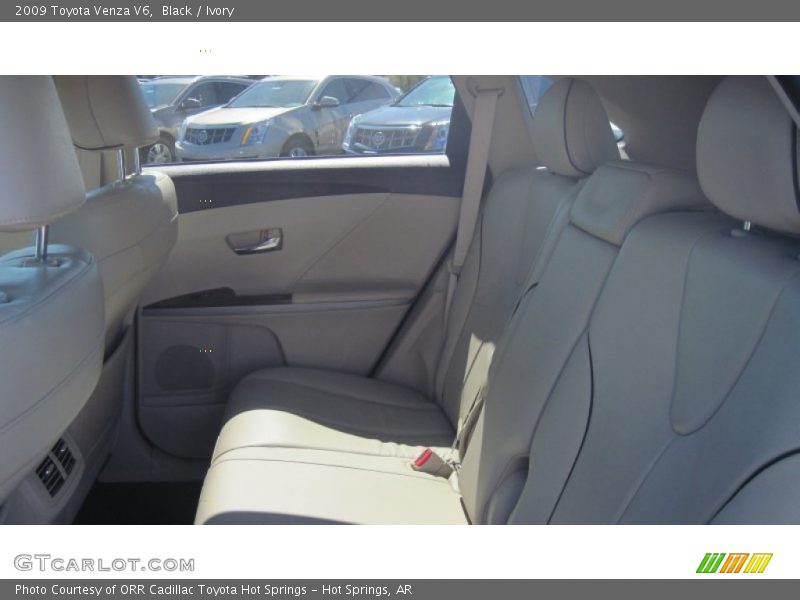 Black / Ivory 2009 Toyota Venza V6