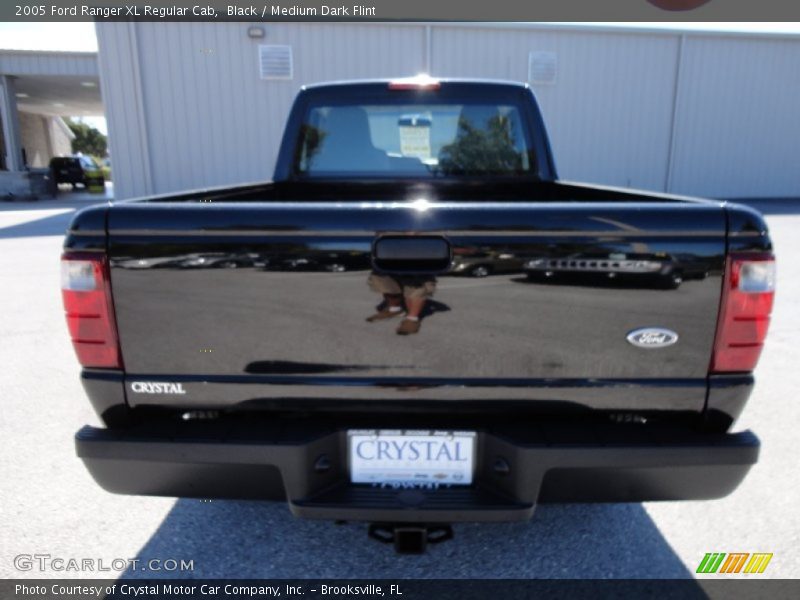 Black / Medium Dark Flint 2005 Ford Ranger XL Regular Cab