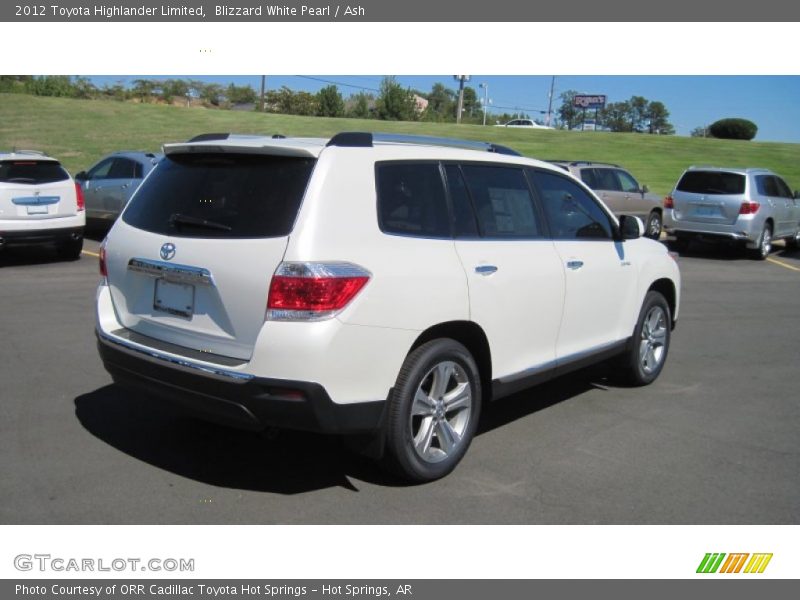 Blizzard White Pearl / Ash 2012 Toyota Highlander Limited