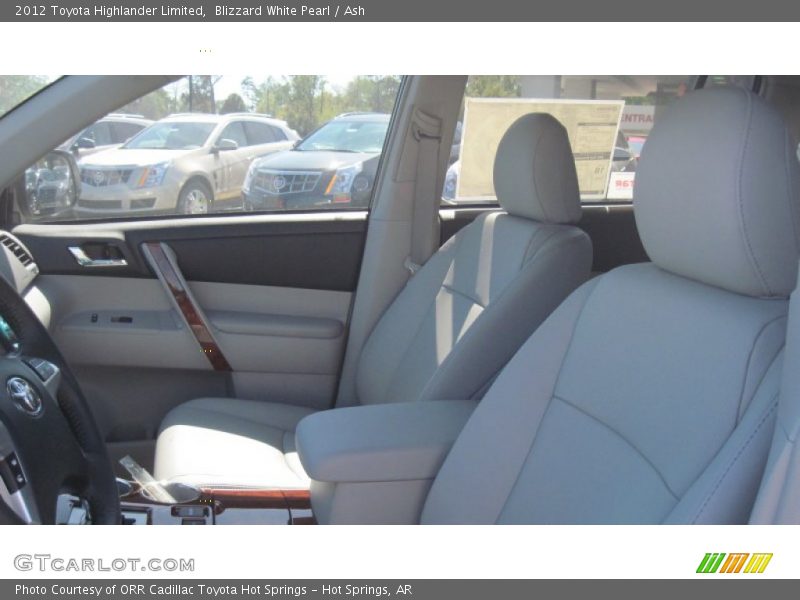 Blizzard White Pearl / Ash 2012 Toyota Highlander Limited