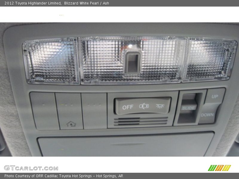 Blizzard White Pearl / Ash 2012 Toyota Highlander Limited