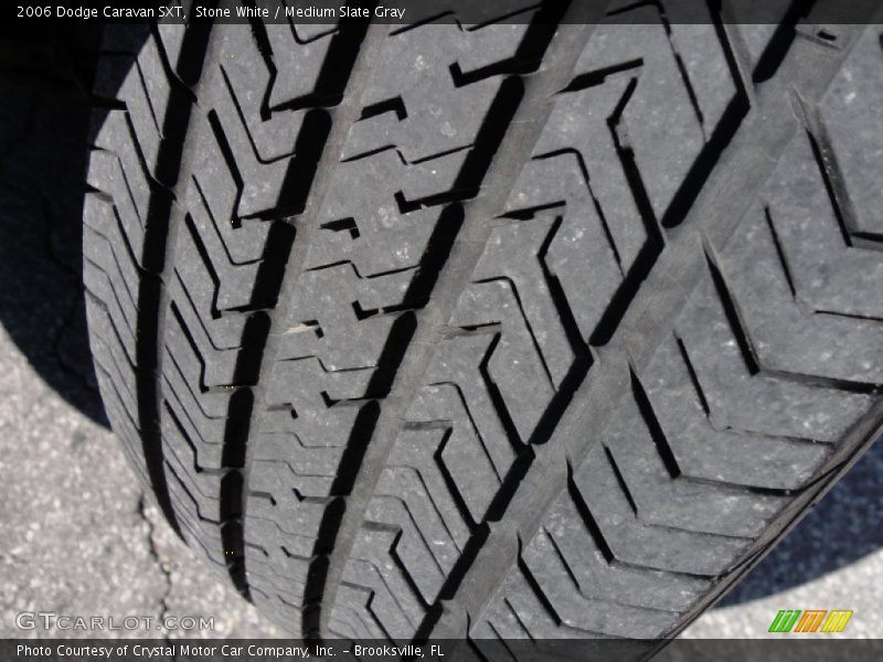 Stone White / Medium Slate Gray 2006 Dodge Caravan SXT