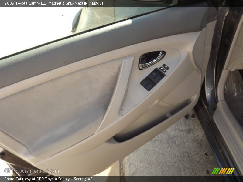 Magnetic Gray Metallic / Bisque 2009 Toyota Camry LE