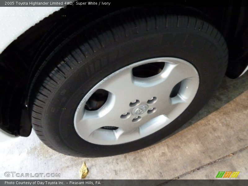 Super White / Ivory 2005 Toyota Highlander Limited 4WD