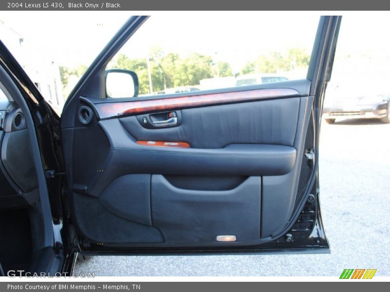 Black Onyx / Black 2004 Lexus LS 430