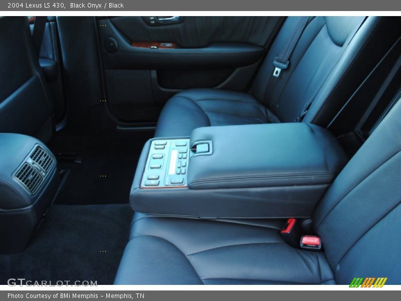 Black Onyx / Black 2004 Lexus LS 430