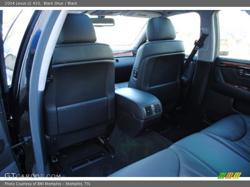 Black Onyx / Black 2004 Lexus LS 430
