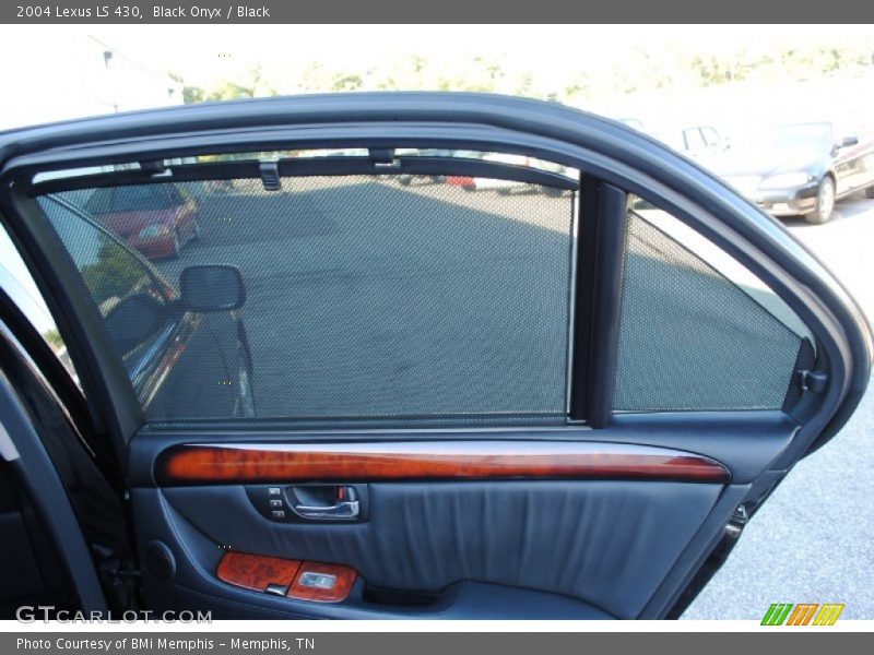 Black Onyx / Black 2004 Lexus LS 430