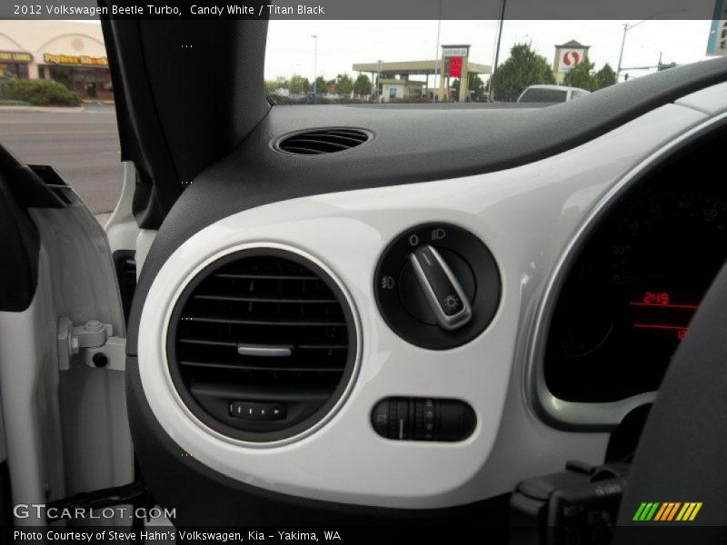 Candy White / Titan Black 2012 Volkswagen Beetle Turbo