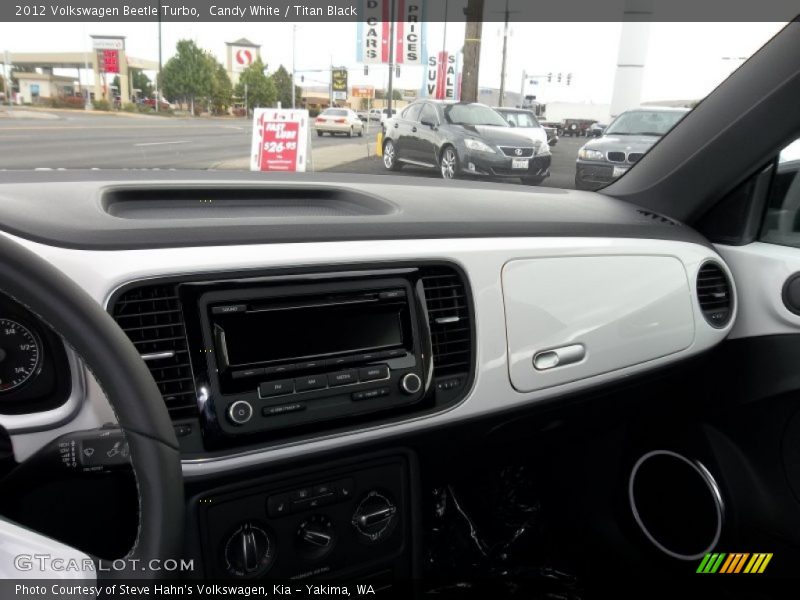 Candy White / Titan Black 2012 Volkswagen Beetle Turbo